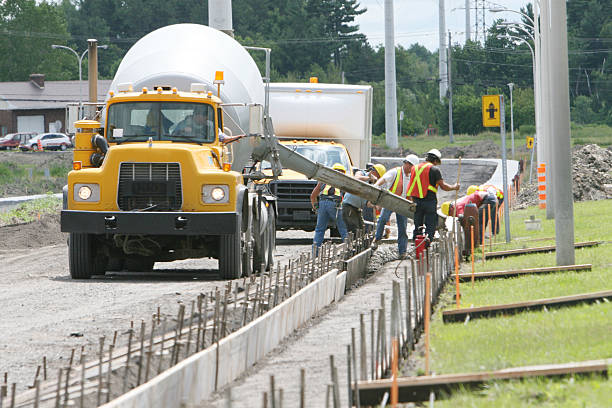 Best Concrete Sidewalk Installation  in Lakewood, CO